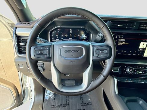Used 2024 GMC Sierra 2500 Denali w/ Denali Reserve Package AWD/4WD image 14