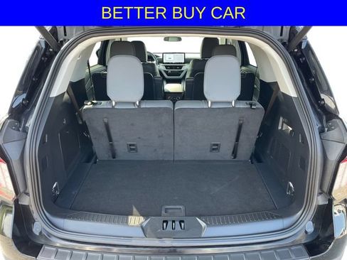 New 2026 Ford Explorer Active w/ Active Comfort Package AWD/4WD image 5