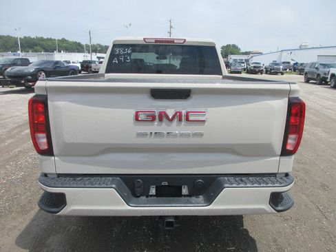New 2026 GMC Sierra 1500 Pro w/ Graphite Edition AWD/4WD image 7