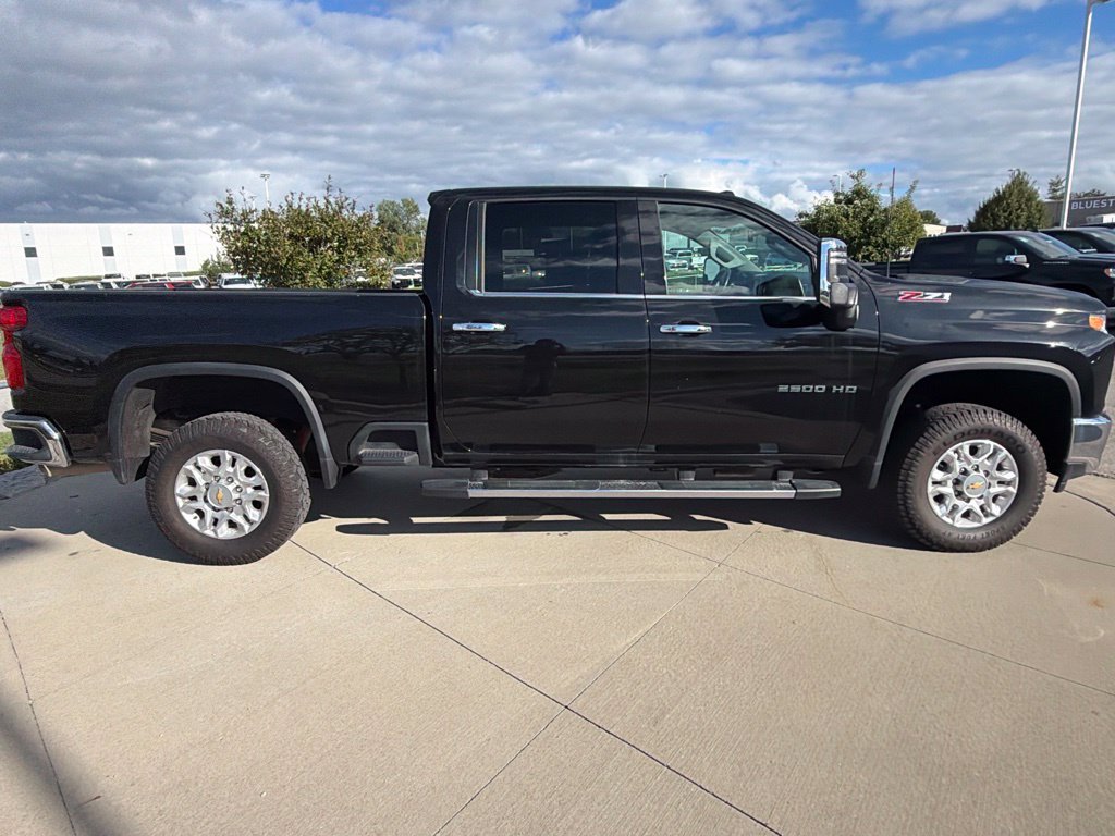 Used 2022 Chevrolet Silverado 2500 LTZ w/ Safety Package AWD/4WD image 20