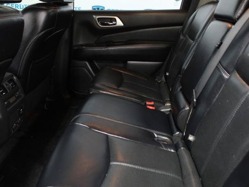 Used 2014 Nissan Pathfinder Platinum w/ Platinum Premium Package AWD/4WD image 16