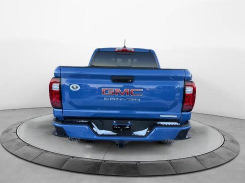 New 2025 GMC Canyon Elevation w/ Convenience Package image 6