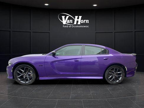 Used 2023 Dodge Charger R/T w/ Blacktop Package RWD image 6
