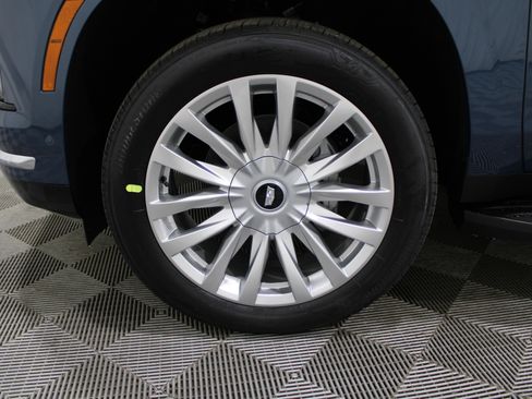 New 2026 Cadillac Escalade 4WD image 47