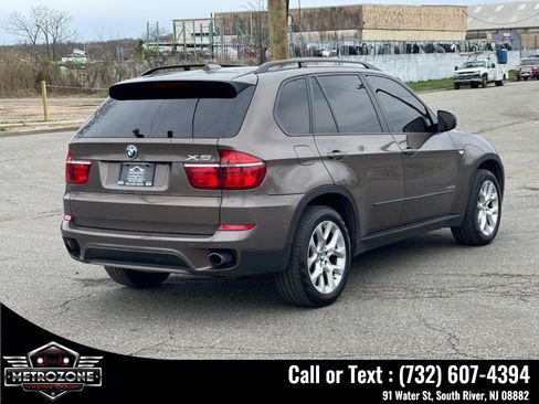 Used 2011 BMW X5 xDrive35i w/ Technology Pkg AWD/4WD image 10