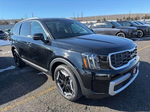 New 2025 Kia Telluride S image 1