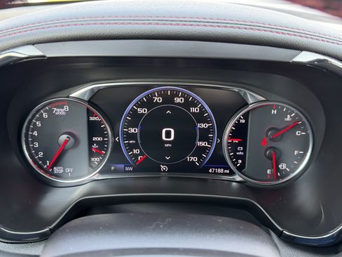 Used 2023 Chevrolet Blazer RS w/ Enhanced Convenience Package AWD/4WD image 32