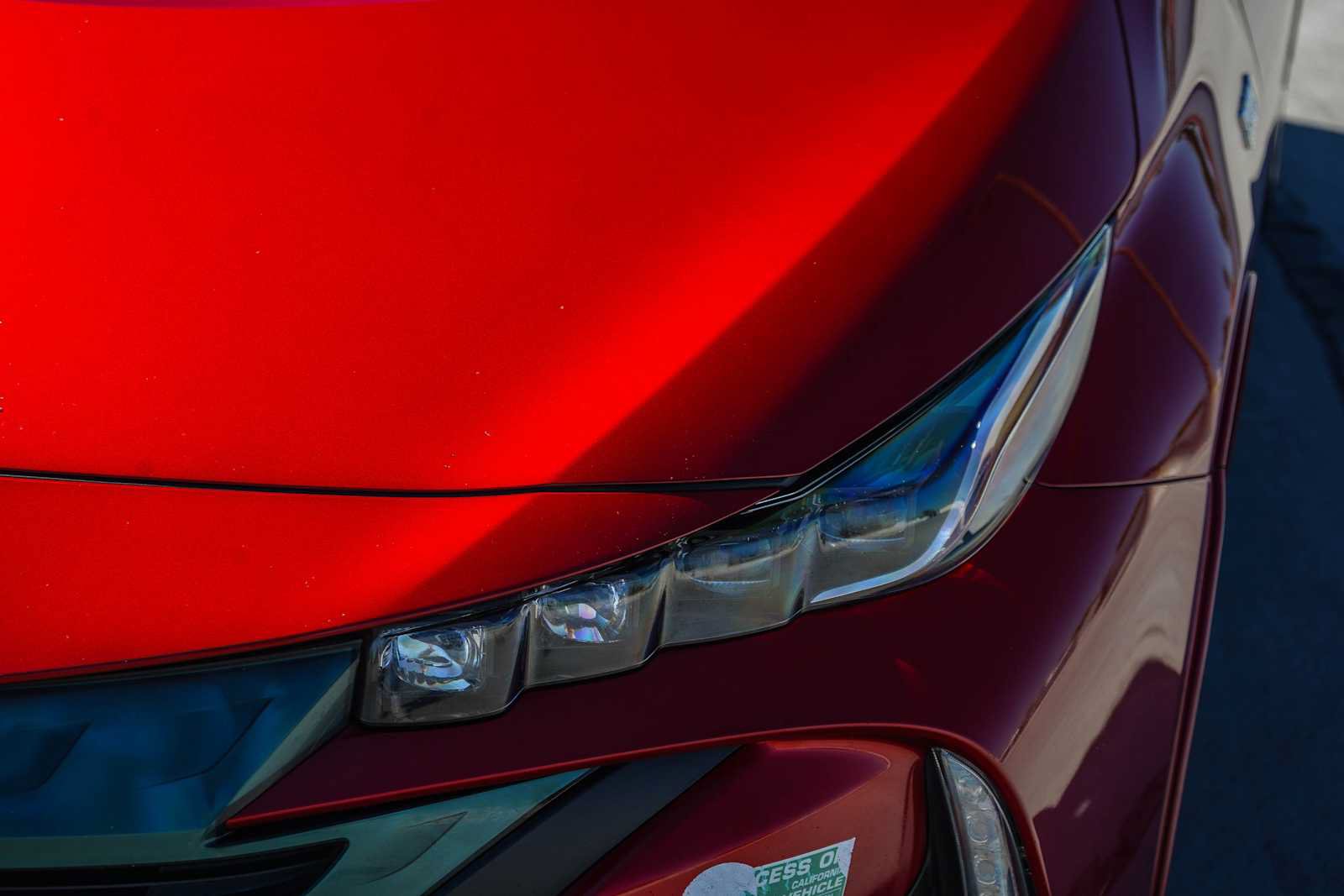 Used 2017 Toyota Prius Prime Plus w/ Carpet Mat Package FWD image 9