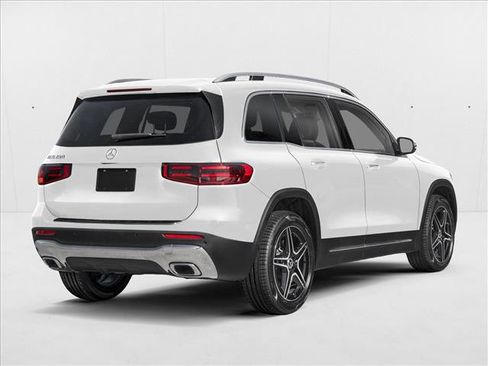 Certified 2025 Mercedes-Benz GLB 250 4MATIC image 2