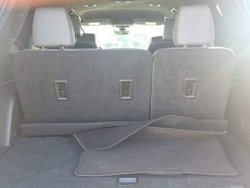 Used 2024 Buick Enclave Premium FWD image 11