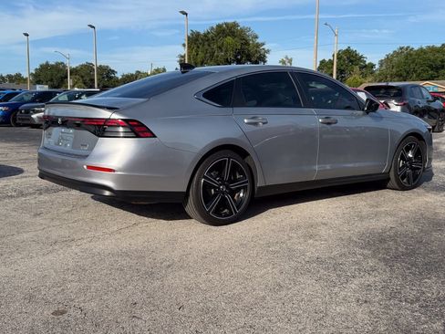Used 2024 Honda Accord Sport image 5