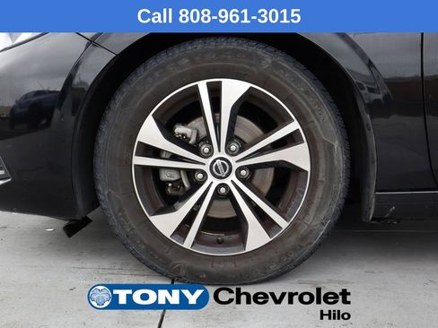 Used 2022 Nissan Sentra SV FWD image 19