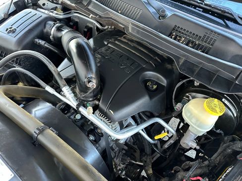 Used 2018 RAM 1500 Sport image 40