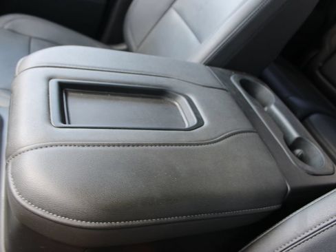 Used 2021 Chevrolet Silverado 1500 LT Trail Boss w/ Convenience Package II AWD/4WD image 46