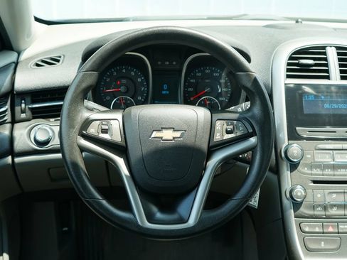 Used 2013 Chevrolet Malibu LS FWD image 13