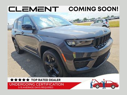 Used 2023 Jeep Grand Cherokee Altitude