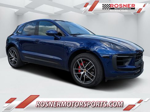 Used 2024 Porsche Macan S AWD/4WD image 1