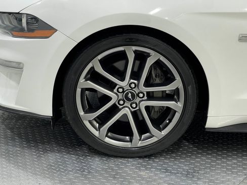 Used 2018 Ford Mustang GT Premium RWD image 34