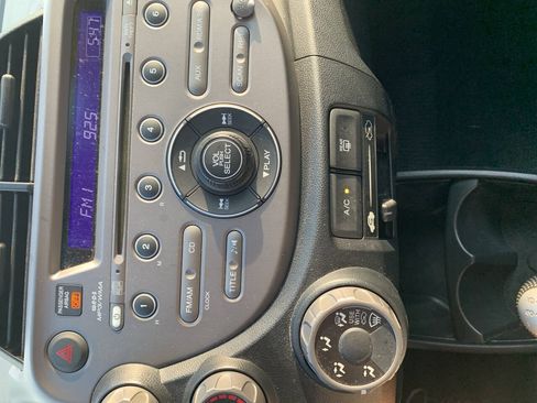 Used 2013 Honda Fit image 20