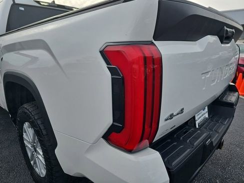 Used 2023 Toyota Tundra SR5 w/ SR5 Premium Package AWD/4WD image 39