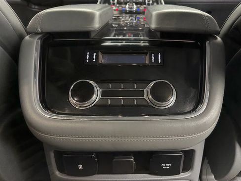 Used 2019 Lincoln Navigator Reserve AWD/4WD image 45