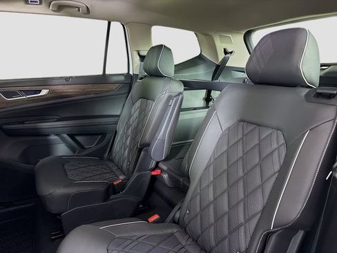 New 2026 Volkswagen Atlas SEL Premium R-Line AWD/4WD image 26