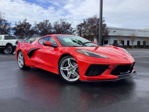 Used 2020 Chevrolet Corvette Stingray Coupe w/ Z51 Performance Package image 2