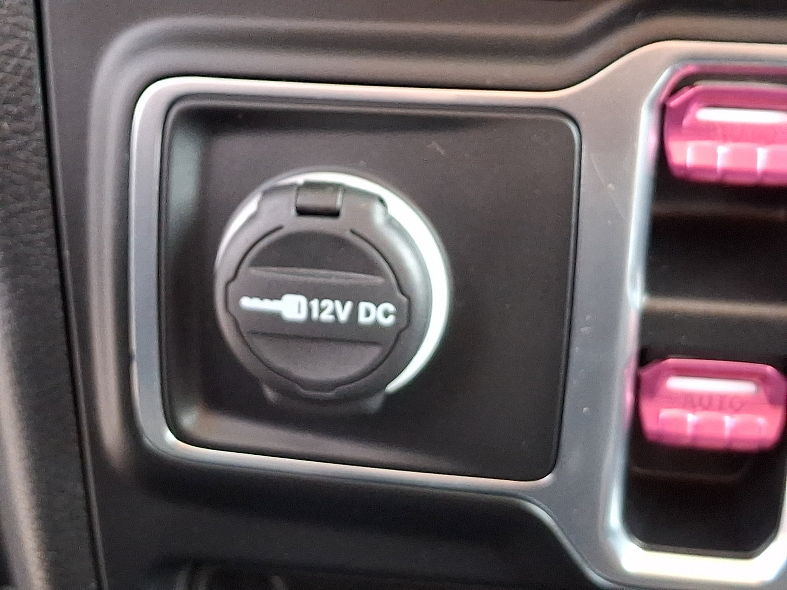 Used 2021 Jeep Wrangler Unlimited Sport AWD/4WD image 23