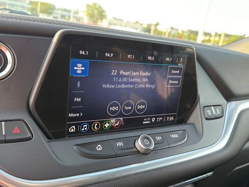 Used 2021 Chevrolet Blazer LT FWD image 23