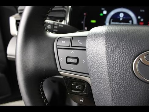 Used 2026 Toyota Camry SE w/ Multimedia Upgrade Package FWD image 20