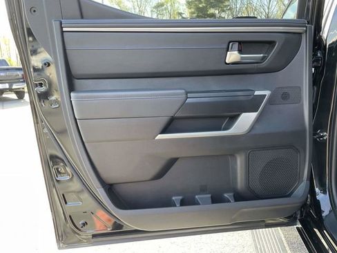 Used 2023 Toyota Tundra Platinum image 15