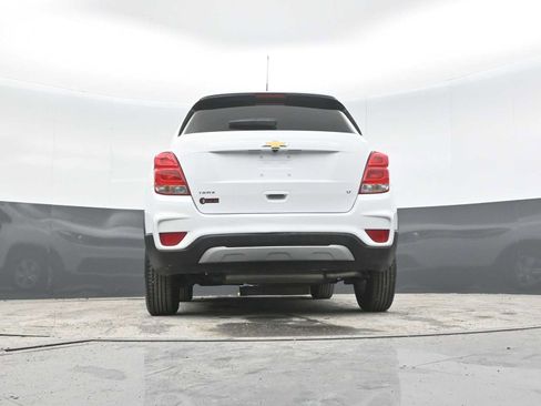 Used 2019 Chevrolet Trax LT w/ LT Convenience Package FWD image 48