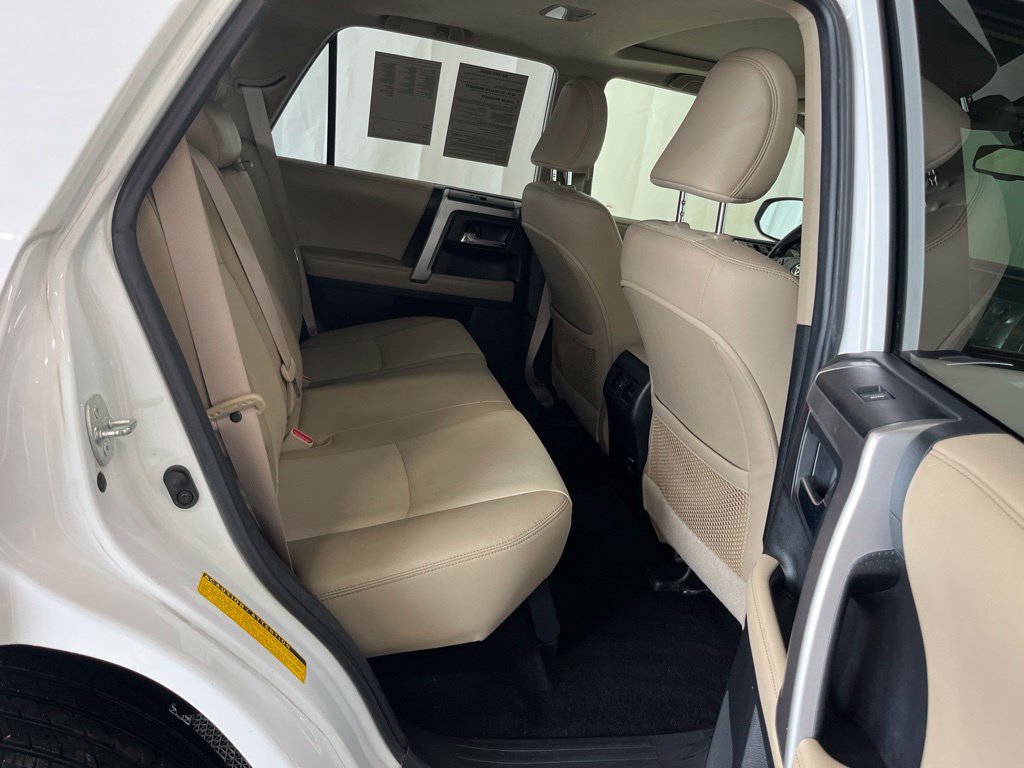 Used 2018 Toyota 4Runner SR5 Premium AWD/4WD image 25