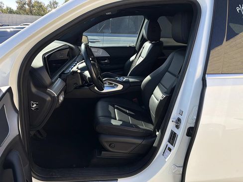 Used 2024 Mercedes-Benz GLE 450e 4MATIC image 6