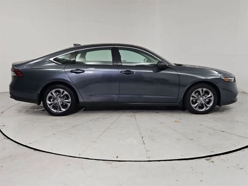 Used 2024 Honda Accord EX image 7