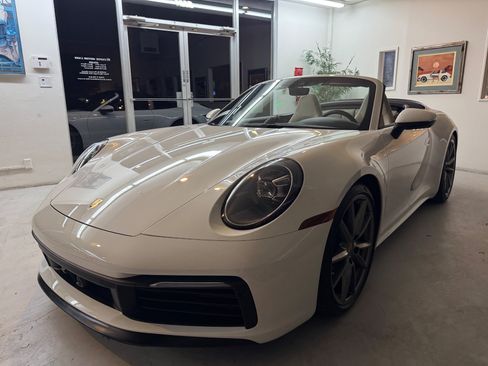 Used 2020 Porsche 911 Carrera S RWD image 8
