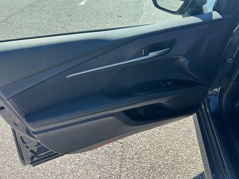 Used 2025 Toyota Camry LE image 20