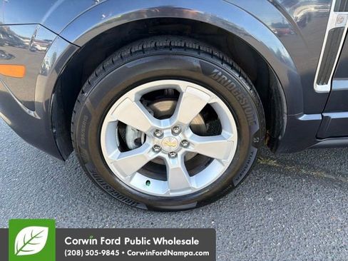 Used 2015 Chevrolet Captiva Sport LT w/ Convenience Package FWD image 9