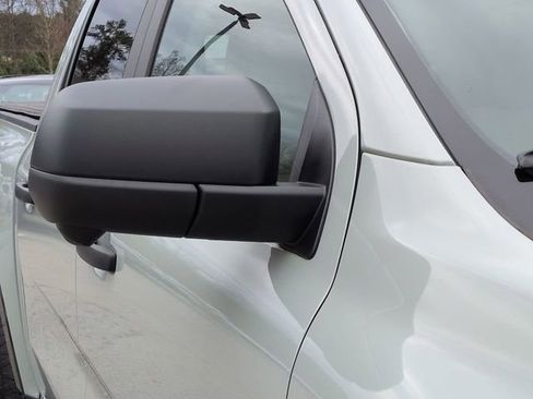 Used 2024 Ford Ranger XLT w/ Technology Package image 13