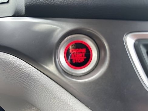 Used 2020 Honda Pilot EX image 23