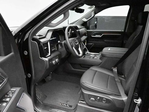 New 2026 GMC Sierra 2500 Denali w/ Technology Package AWD/4WD image 26