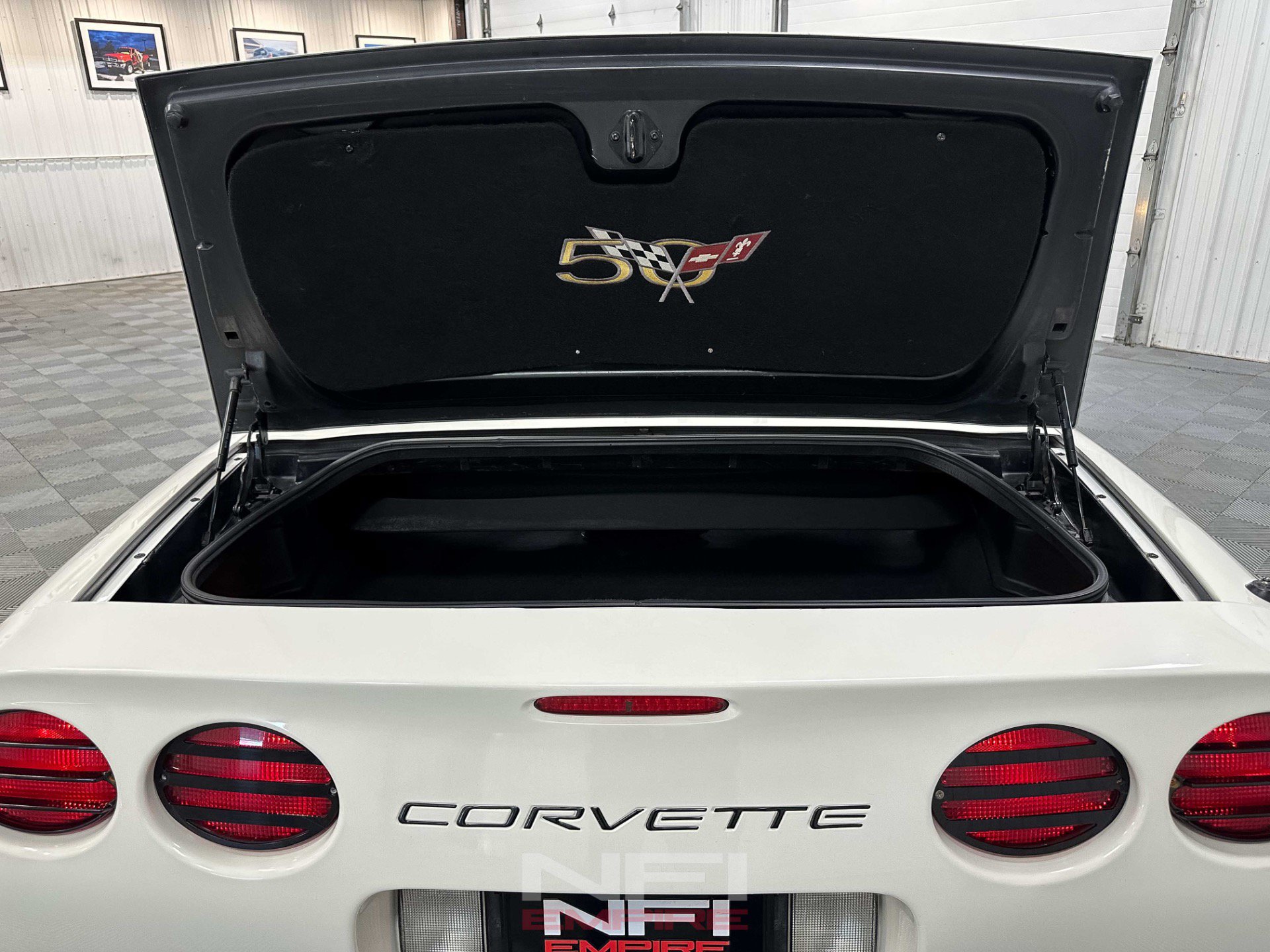 Used 2003 Chevrolet Corvette Convertible w/ Preferred Equipment Group1 RWD image 48