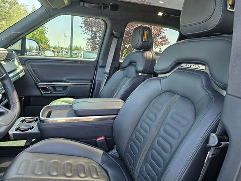 Used 2022 Rivian R1T Adventure AWD/4WD image 27