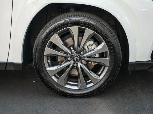 Used 2024 Lexus UX 250h F Sport FWD image 11