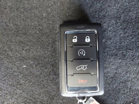 New 2026 Jeep Grand Wagoneer L 2WD w/ Premium Group I image 33