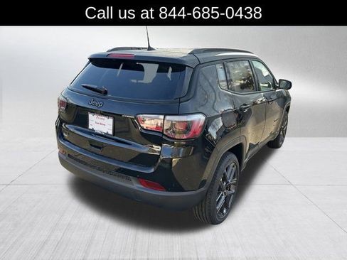 New 2026 Jeep Compass Limited image 5