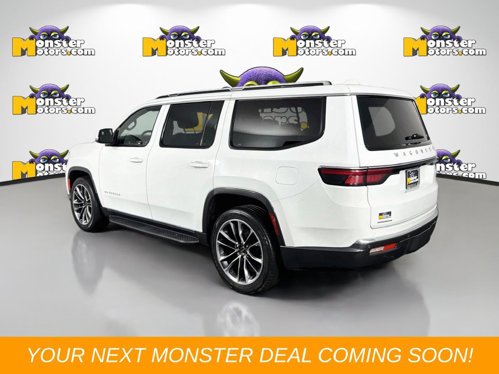 Used 2022 Jeep Wagoneer Series II w/ Premium Group I AWD/4WD image 7