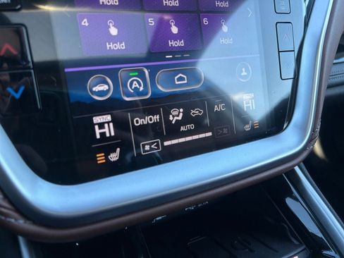 Used 2021 Subaru Outback Touring XT image 36