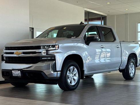 Used 2019 Chevrolet Silverado 1500 LT w/ All-Star Edition AWD/4WD image 8