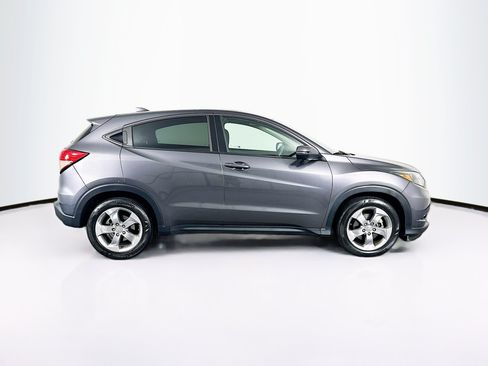 Used 2017 Honda HR-V EX image 10